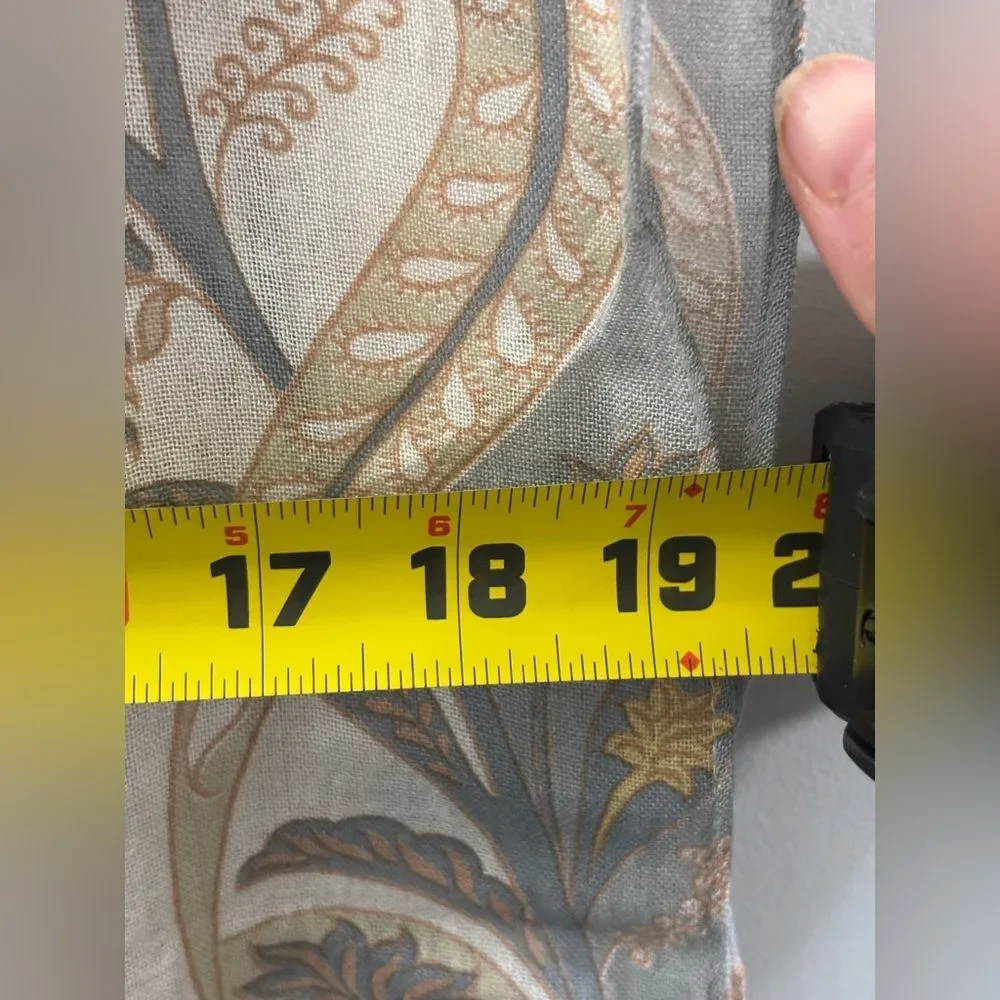 Chico’s Gray Beige Paisley Print Scarf Fringe, Viscose 19”x  66” career Staple